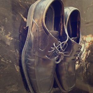 Men’s Bostonian shoes size 9 1/2
